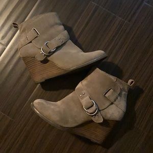 Tan lucky booties